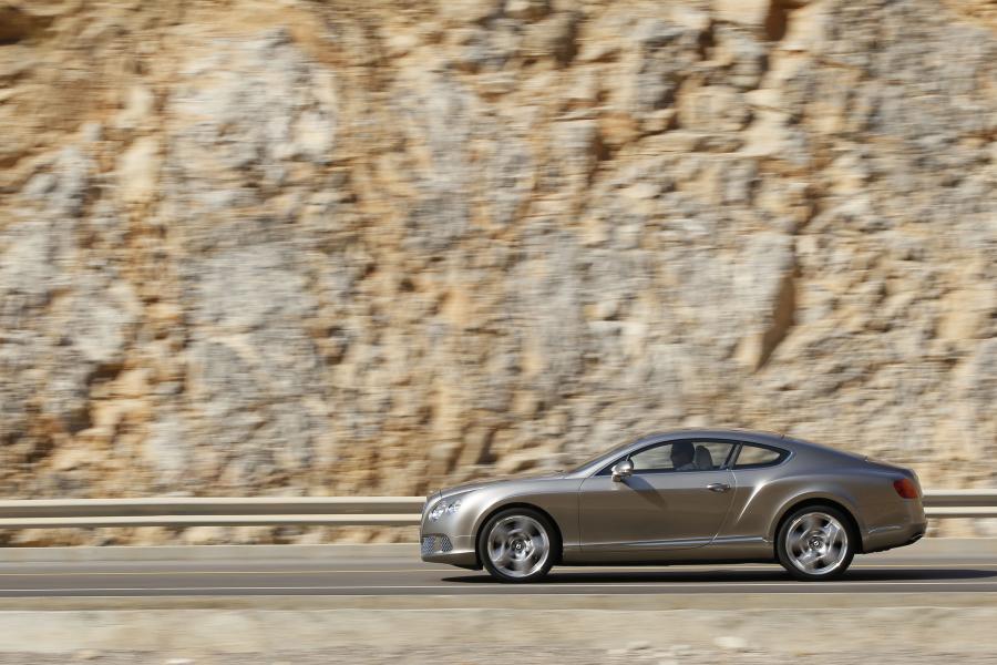  Bentley Continental GT 2011 года  (фото 100 из 151)
